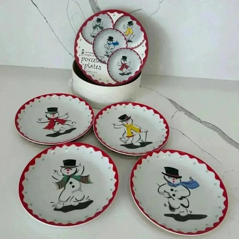 Boston Warehouse Singing In The Snow 4 Plate Set 2002